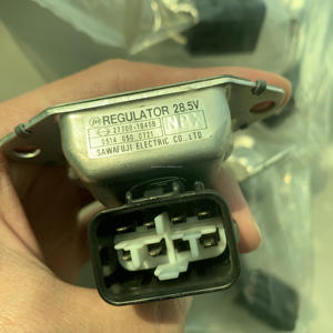 126000-3650, 126000-3660, Regulador Original para Autobús Hino J08E J08C 28V - Product Image 3