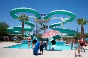 Equipo de Parque Acuático Residencial y Comercial Aqua Outdoor, Juego de Toboganes de Fibra de Vidrio para Niños, Accesorios para Piscinas - Product Image 3