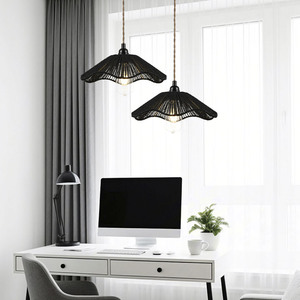 Abat-jour suspendu rétro en paille jaune et noir, écologique, pour usage intérieur dans les salons de thé, les bureaux et les maisons d'hôtes - Product Image 2