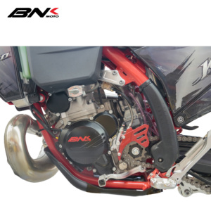 รถมอเตอร์ไซค์วิบาก BNK K10 300 2T 300 ซีซี 2 จังหวะ กำลังสูง 5 เกียร์ ความเร็ว 80 กม./ชม. ขายส่งจากโรงงานโดยตรง - Product Image 3