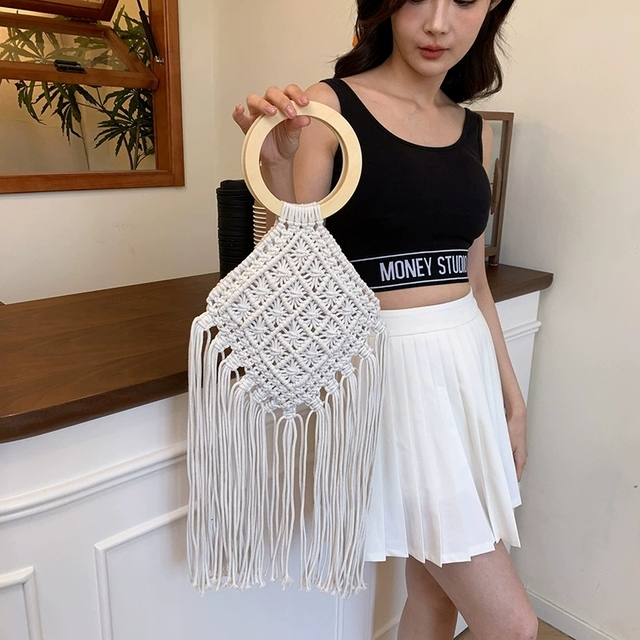 Wholesale Wooden Handle Cotton Summer Beach Handbag Macrame Handmade Crochet Woven Tote Bag with Tassels