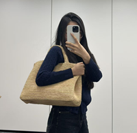 Sacs fourre-tout de luxe en raphia de Madagascar faits à la main, tendance 2026, pour femmes, sacs de plage de créateur, vente en gros en ligne