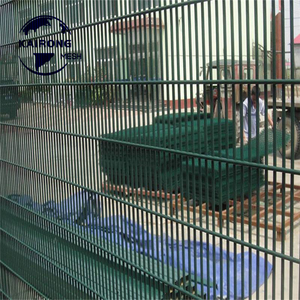 358 Paneles de Cerca de Seguridad de 6 pies, Vallas de Acero Galvanizado <span class=keywords><strong>para</strong></span> Ovejas y Cabras, Cercas <span class=keywords><strong>para</strong></span> Granjas Ganaderas, Postes de Madera Tratados Térmicamente - Product Image 1