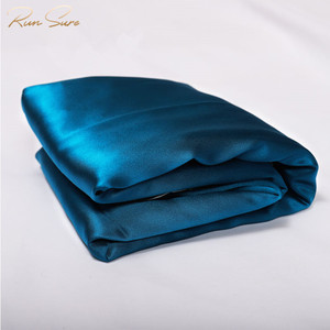 Ensemble <span class=keywords><strong>de</strong></span> literie en soie <span class=keywords><strong>de</strong></span> luxe housse <span class=keywords><strong>de</strong></span> <span class=keywords><strong>couette</strong></span> 100% soie classique couvre-lit matelassé <span class=keywords><strong>reine</strong></span> couvre-lit en soie - Product Image 3