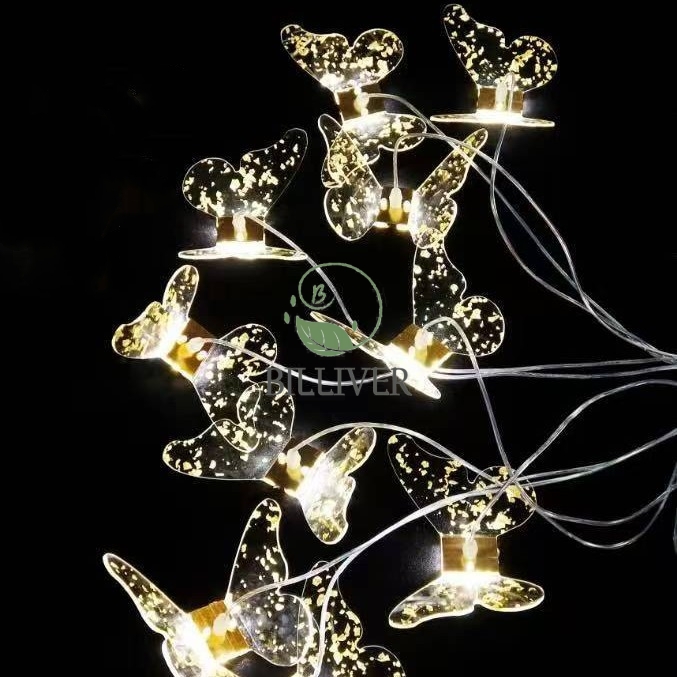 C papillon feuille d'or acrylique à 10 têtes lumière chaude dorée