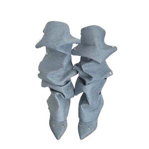 Botas de tacón alto de mezclilla plisadas con hebilla y costuras de lentejuelas, de doble uso, para mujer, estilo personalidad y moda de chica atrevida - Product Image 6