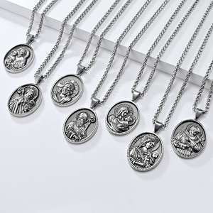 레트로 초상화 스테인리스 스틸 남성용 목걸이 펜던트, 개성 있는 신체 보호 목걸이 - Product Image 1