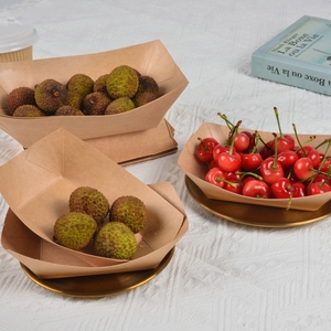 गर्म कुत्तों के लिए डिस्पोजेबल ब्लैक क्राफ्ट पेपर ट्रे 1/4 छोटे सर्विंग्स और भोजन के लिए सुशी डिब्बाबंद भोजन - Product Image 6