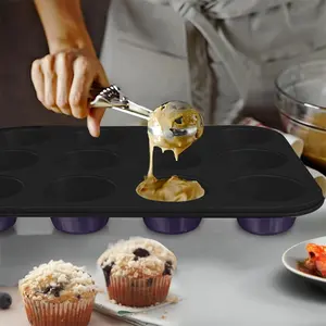 OEM fabrika gıda sınıfı yapışmaz 12 Mini Muffin kalıbı mor çörek Cupcake pişirme seti