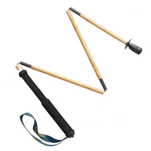 Bastones de senderismo de fibra de carbono Bamboo Skin, 4 secciones, ligeros, para senderismo y cross country. - Product Image 2