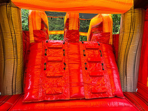 Castillo inflable con tobogán para alquiler comercial en fiestas al aire libre - Product Image 3