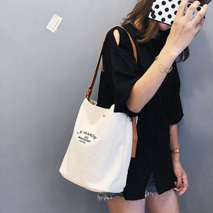 Sac fourre-tout en toile de coton personnalisé de haute qualité 2026 avec logo et poignées en cuir marron - Product Image 2