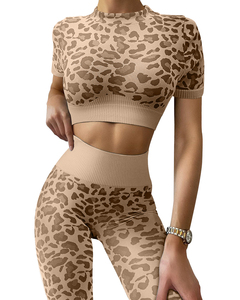 Set di Leggings leopardati e reggiseno da donna con maniche corte personalizzate a vita alta Yoga 2 pezzi da palestra - Product Image 1