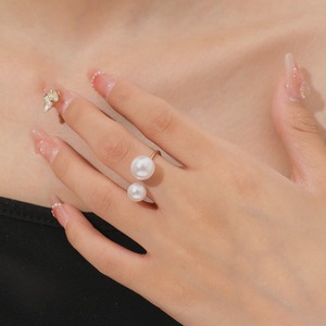Anello Aperto Stile Perla per Donne, Gioiello Minimalista Regolabile alla Moda - Product Image 3