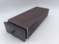 Aplicación de Columnas de Techo de Madera Compuesta para Exteriores con Producto de Tubo de WPC