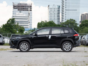 Fortuner SUV 2024, 2.0L Híbrido Inteligente, 5 Puertas, 5 Plazas, Edición de Lujo, Fabricado en China, Autonomía de 101-200 km, 50-70 kWh - Product Image 5