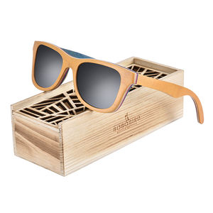 Lunettes de soleil polarisées unisexes de haute qualité, logo personnalisé, monture <span class=keywords><strong>orange</strong></span>, verres gris, certifiées CE, vente en gros - Product Image 3