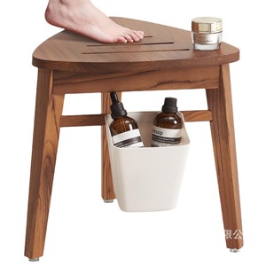 Tabouret de salle de bain en bois Sugimori, bois massif avec panier de rangement pour repose-pieds de douche - Product Image 1