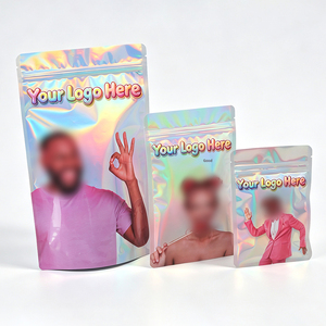 Sachets Mylar Holographiques Refermables en Gros avec Logo Personnalisé et <span class=keywords><strong>Photo</strong></span> Imprimée – Pochettes Verticales pour Emballage de Bonbons, Cadeaux et Oursons Gommeux - Product Image 4