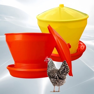 Comedero Automático para Aves de Corral Estilo Americano de 6 kg, Kit de Cubeta de Alimentación para Pollos, Patos y Gansos de Plástico Reforzado - Product Image 1