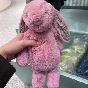 Peluche <span class=keywords><strong>Bugs</strong></span> <span class=keywords><strong>Bunny</strong></span> con Fiori Viola, Nuovo Giocattolo di Peluche <span class=keywords><strong>Bugs</strong></span> <span class=keywords><strong>Bunny</strong></span> per Pasqua, Pupazzo Confortante - Product Image 4