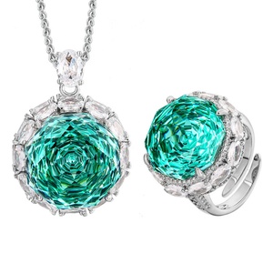 Juego de Joyería de Alta Calidad, Ecológico, con Circonitas en Forma de Rosa, 18-16MM, Pendientes, Anillos y Colgante, 3 Piezas, Multicolor - Product Image 1