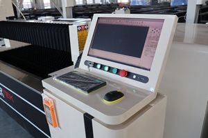 Equipo Láser Potente de 2KW 3KW 6KW, Máquina de Corte Láser Precisa, <span class=keywords><strong>Cortadora</strong></span> Láser Rotatoria para Placas Metálicas, <span class=keywords><strong>Cortadora</strong></span> de Láser para Láminas y Tubos Metálicos - Product Image 4