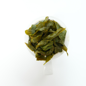 Ce <span class=keywords><strong>Oolong</strong></span> taïwanais de qualité supérieure est certifié conforme aux normes strictes de l'Union européenne pour les produits biologiques. - Product Image 3