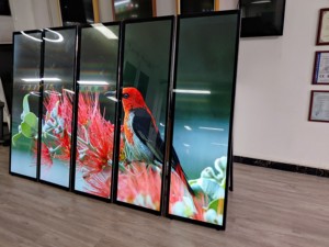 Portable Digital Signage Lcd Advertising Display Full Screen A Type Touch Screen Digital <b>Poster</b> - Product Image 6