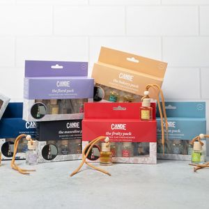 Auto-Lufterfrischer-Set mit vier 8ml-Flaschen und einzigartigen Hänge-Düften für langanhaltende Auto-Aromatherapie - Product Image 2