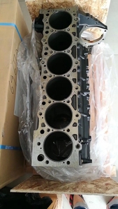 Bloque de Cilindros Original Nuevo para Excavadora CX330 87377934 6HK1 Motor de Inyección Directa Bloque de Cilindros 5260561 - Product Image 4