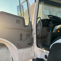 Traktor Head SINOTRUK 6x4 Bekas, 10 Roda Diesel Tugas Berat untuk Transportasi Kargo Massal Afrika