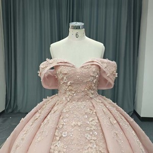 ANY232 Vestido de Fiesta de Noche de Lujo con Escote Corazón, Hombros Descubiertos, Color Rosa, con Flores - Product Image 4