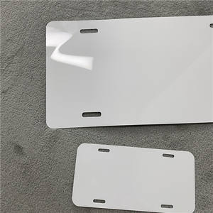 Etiqueta <span class=keywords><strong>de</strong></span> <span class=keywords><strong>coche</strong></span> 6 "x 12" Impresiones completamente planas <span class=keywords><strong>de</strong></span> una cara Placa <span class=keywords><strong>de</strong></span> matrícula <span class=keywords><strong>de</strong></span> sublimación con agujeros estándar para impresión <span class=keywords><strong>de</strong></span> prensa <span class=keywords><strong>de</strong></span> calor - Product Image 3