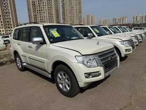 LHD 4*4 <span class=keywords><strong>Mitsubishi</strong></span> <span class=keywords><strong>Pajero</strong></span> รถเบนซิน V93 4WD SUV 5ที่นั่ง - Product Image 2