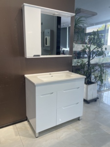 Simple white <b>freestanding</b> <b>bathroom</b> vanity with integrated sink and soft closing storage drawers - Product Image 2
