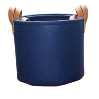Panier à linge carré moderne en feutre non tissé durable avec poignées en PU, pliable, gain de place, pour rangement domestique et jouets