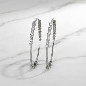 Juego de Joyería Fina de Plata 925 de Alto Brillo, Estilo Clásico, con Delicados Cristales de Circonio Redondos, Pulsera y Anillo, India - Product Image 2