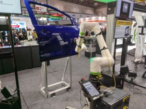 Fanuc CRX-10iA Collaborative Robot Cobot Arm 10Kg Payload With Onrobot Robotic for Automatic <b>Car</b> Sanding <b>Polishing</b> - Product Image 4