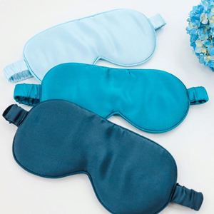 Masques de sommeil en satin soyeux, masque pour les yeux efficace pour bloquer la lumière, avec sangle élastique, respirant, pour femmes et hommes - Product Image 3