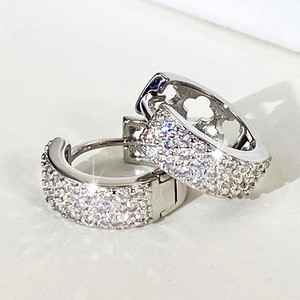Elegant Zircon <b>Ear</b> <b>Cuff</b> For Women Sparkling Pave Crystal Design Statement Fashion <b>Earrings</b> - Product Image 3