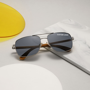 Gafas de sol cuadradas personalizadas ecológicas 2025, gafas de sol de madera, gafas de sol polarizadas de acero inoxidable de alta calidad, logotipo de marca para hombres - Product Image 2
