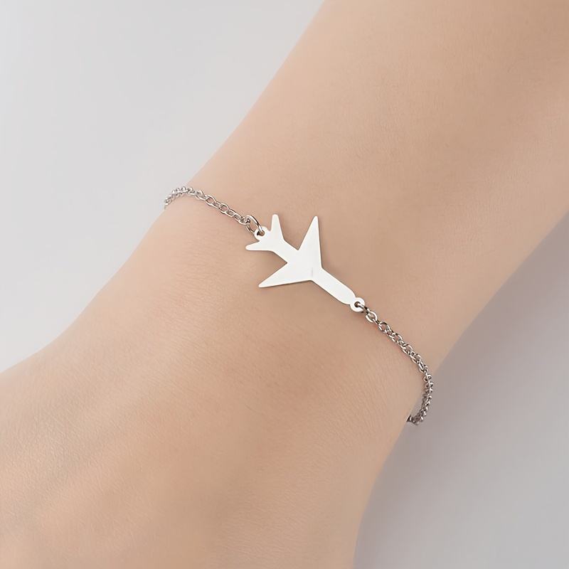 สร้อยข้อมือเหล็ก