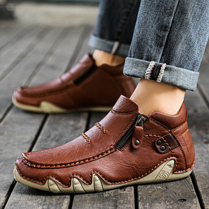 Botas de tobillo informales sin cordones para hombre, antideslizantes, con suela acolchada flexible, zapatos retro para caminar, ideales para pasear por la ciudad - Product Image 3