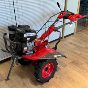 Tractor de Ruedas Multifuncional de 7HP con Tracción en las Cuatro Ruedas y Accesorios, Ecológico para Tareas Agrícolas - Product Image 1