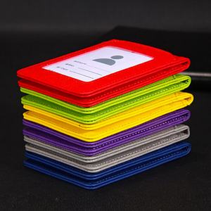 Porte-badge rétractable en cuir avec nom et identifiant, prix compétitif d'usine, pas de minimum - Product Image 1