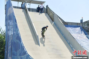 Piste <span class=keywords><strong>de</strong></span> <span class=keywords><strong>ski</strong></span> artificielle sans neige et piste <span class=keywords><strong>de</strong></span> <span class=keywords><strong>ski</strong></span> synthétique - Product Image 5