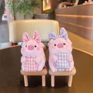 HECION Porte-clés en peluche cochon rose mignon de 8 cm, adorable poupée en peluche pour filles, décoration de sac à dos, cadeau - Product Image 3
