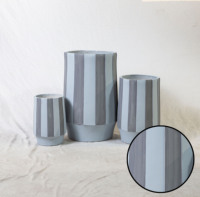 Pot de fleurs en ciment rond de grande taille respectueux de l'environnement pour l'utilisation en extérieur dans le jardin, taille et couleur personnalisables, style classique/moderne