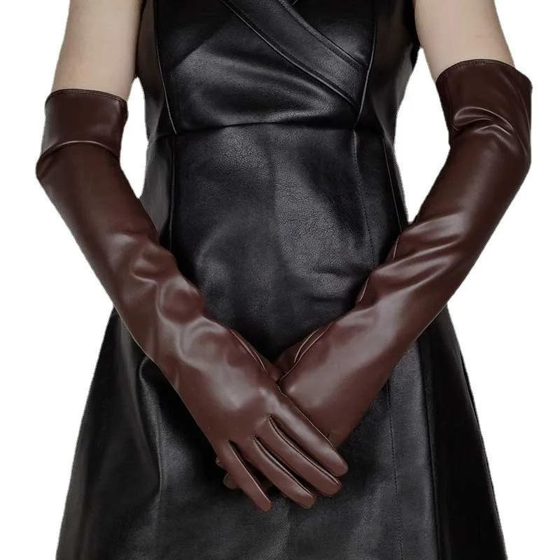 สีน้ำตาล